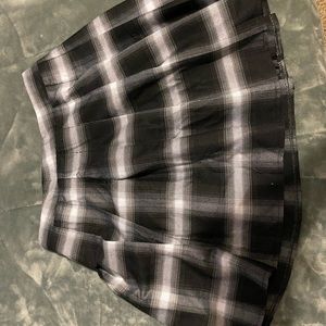Black and white pleated skirt